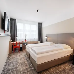 Hotell Wyndham Garden Messe München